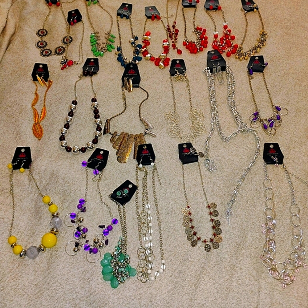 Price Lowered !paparazzi MYSTERY GRAB BAG